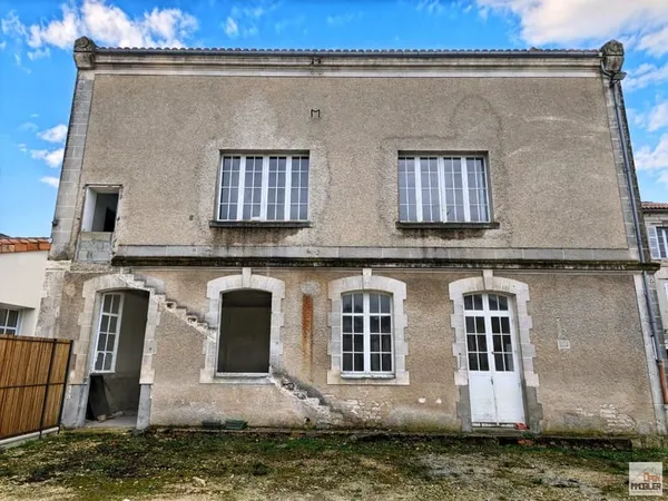 Achat : Maison (16200)