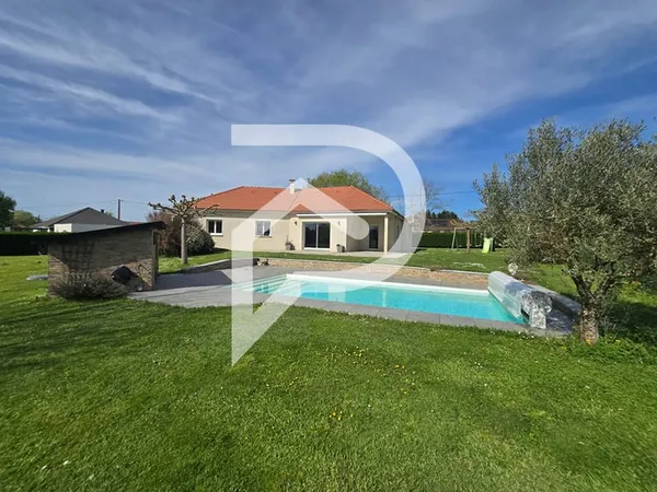 Contemporaine de 110 m² sur un terrain de 2 200 ²