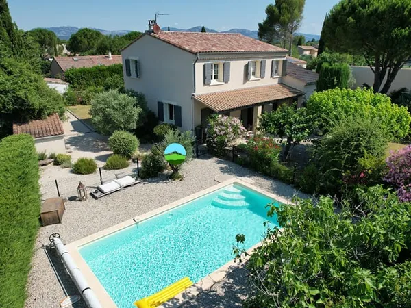 Bastide 8 pièces 218 m2