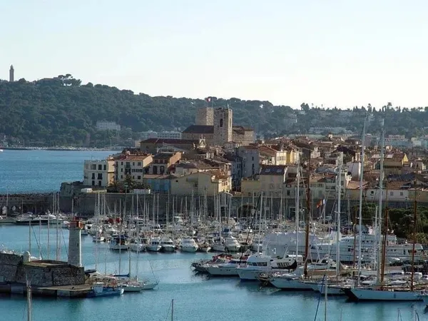 Vieil Antibes Restaurant