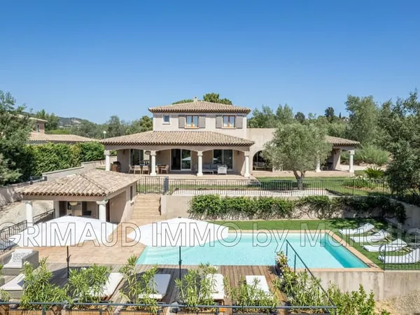 Belle propriéte a pied des plages