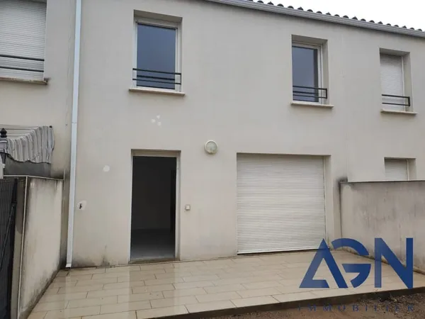 A Vendre : Maison 3 Pieces De 72,4M² Avec Jardin A Juvignac