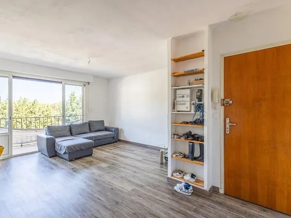 Appartement 4 pièces, 72m2, vendu loué situé à Draguignan