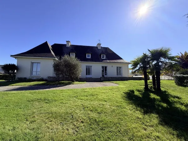 Maison Bourgeoise sur terrain 1800 m2 Vue Riviere