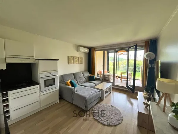Appartement à Port-Cogolin en excellent état