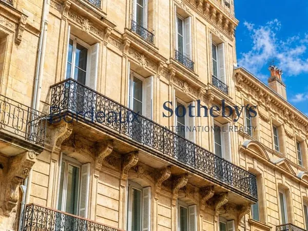 Bordeaux - Triangle D'or - Appartement Bourgeois Renové 250M2 -