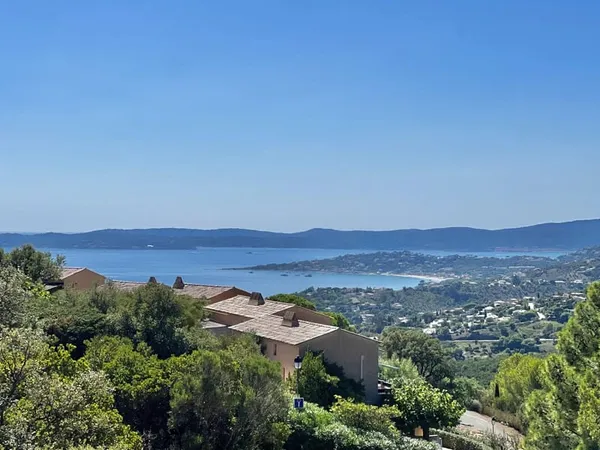 Villa vue mer Golfe de Saint-Tropez - 5 pièces