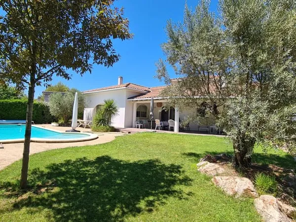 BAISSE DE PRIX - A SAISIR !!! SUPERBE VILLA D'ARCHITECTE