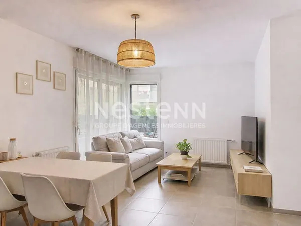 Appartement Bron T4 - 78m2 - 3 Chambres - Terrasse - Ultra récent - 69500 BRON