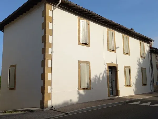 Maison en pierre de 6 pièces principales