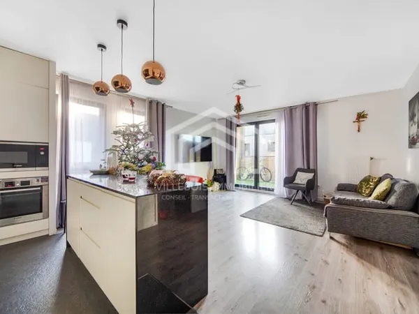 Bel appartement 4 pièces 88 m2 avec grand balcon - Montreuil (93100)
