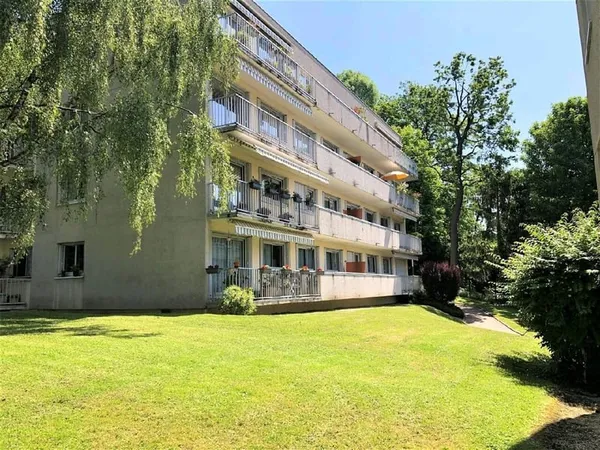 Appartement 4 pièces 82 m²