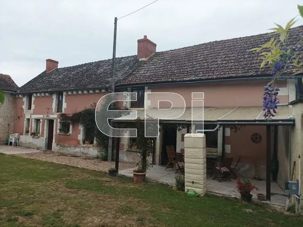Maison d'habitation de 200m² environ comprenant au rez-de-chaus