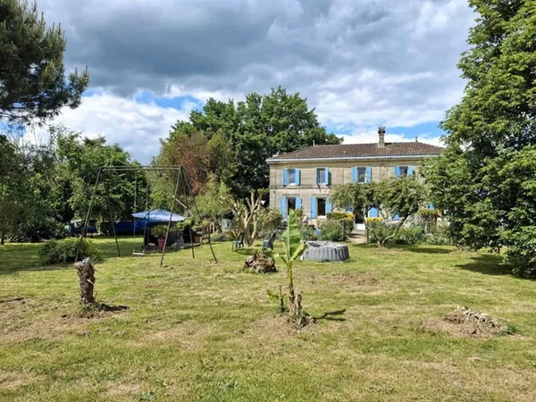 Belle Girondine de 170 m² sur 2 hectares !