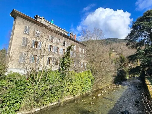 Appartement 4 pièces 91 m²