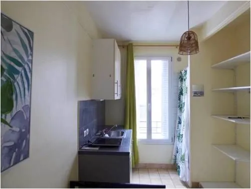 Chambre de 9m2 à louer sur Paris 15