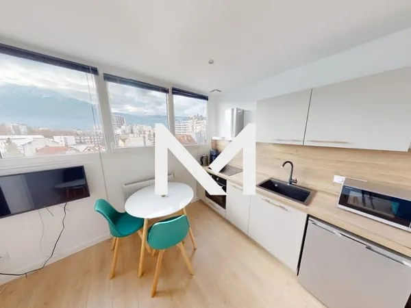 GRENOBLE - 8 RUE GENERAL FERRIE - T2 NEUF MEUBLE