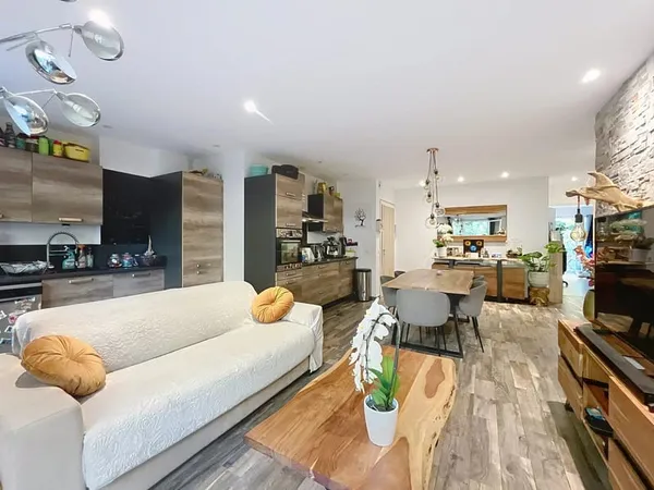 NICE CIMIEZ: BEAU 3P BALCONS PARKING