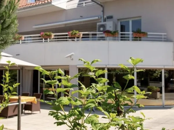 INVESTISSEMENT LMNP - RÉSIDENCE MÉDICALISÉE 6% - THONON-LES-
