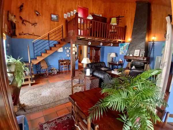 Maison à vendre à HAUX 33550 au coeur de l'entre deux mers