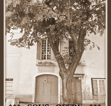 À VENDRE - Maison de village à fort potentiel - coeur de bourg, secteur classé