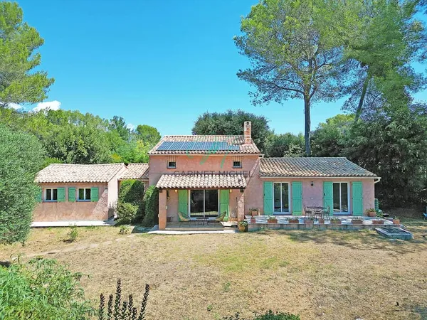 VALBONNE - RESIDENTIEL