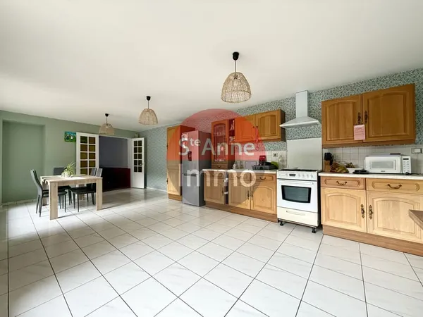ROYE - MAISON INDIVIDUELLE - 175m2 - 5 CHAMBRES - AUTONOMIE