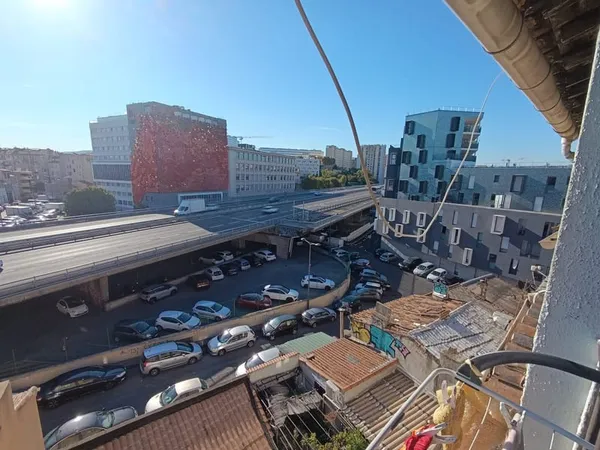 Appartement T2 loué avec balcon et vue dégagée Quartier Sa