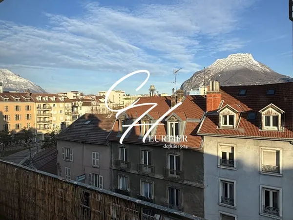 Grenoble - Appartement T2 - Balcon