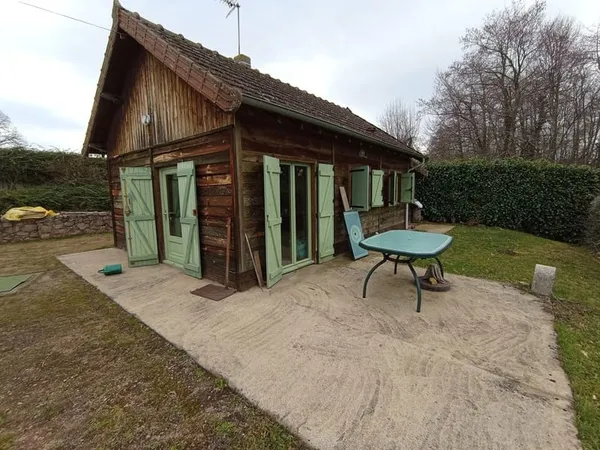 Deux châlets en bois douglas