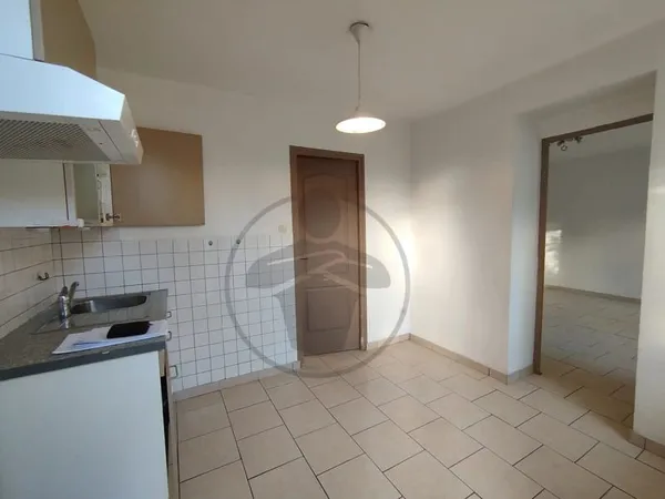 Charmant F1 rénové de 28 m²