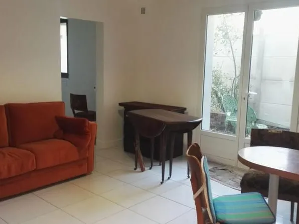 3 Pièce meublé refait à neuf avec jardin