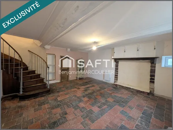 Safti-Benjamin Marcouiller vous propose : Maison 6 pièces.