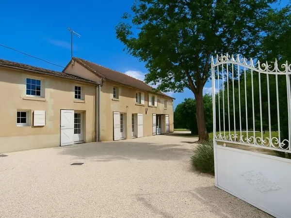 Longère 157m2 avec superbe terrain et très grand garage