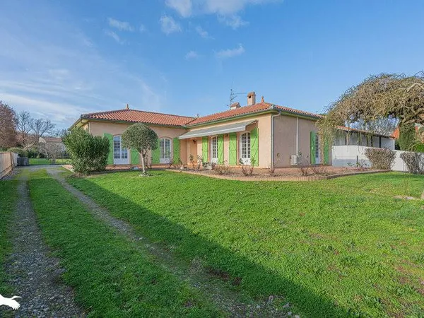 Villa de 5 pièces principales