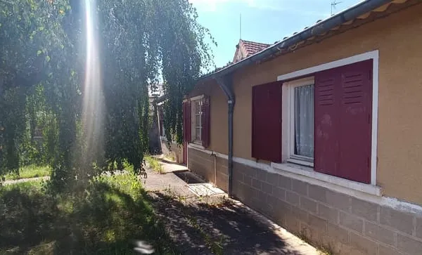 Petite maison de campagne !