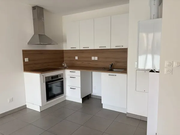 Appartement T2 récent (2024) 
