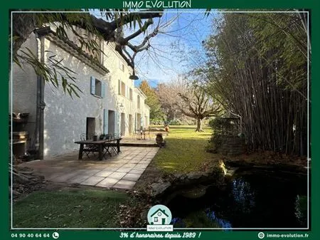 Propriété - 165m ²