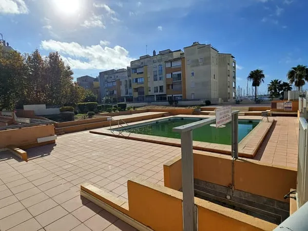 Studio Bis - Dernier étage Balcon et stationnement Piscine 