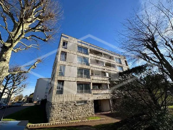 Appartement 4 pièces 81 m²