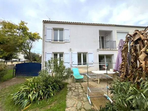 Maison 3 chambres de 95 m² avec jardin et garage - Mireuil