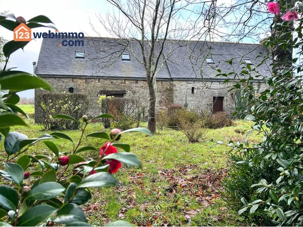 Longère - 108m² - Plouzélambre 