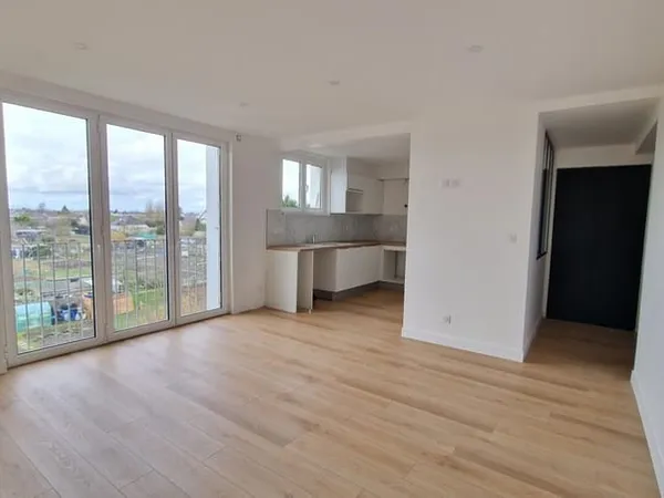 ✨ Dernier étage, vue dégagée et rénovation complète : le combo gagnant ! ✨