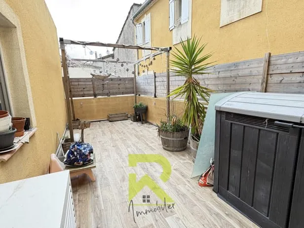 A Florensac Spacieux appartement F7 avec grandes terrasses