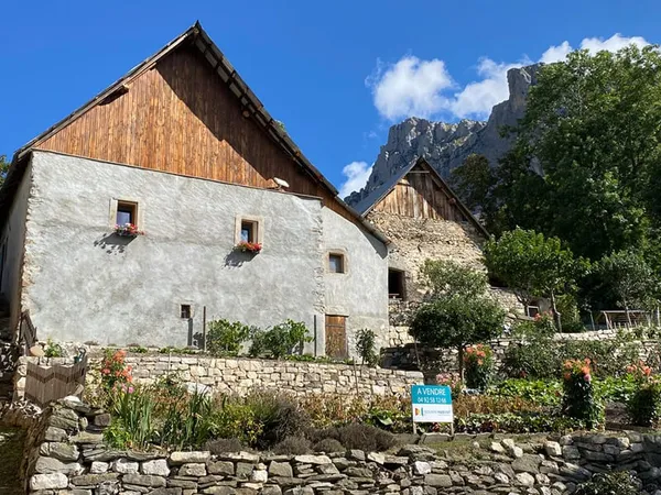 Maison Le Devoluy 4 pièce(s) 199.58 m2 
