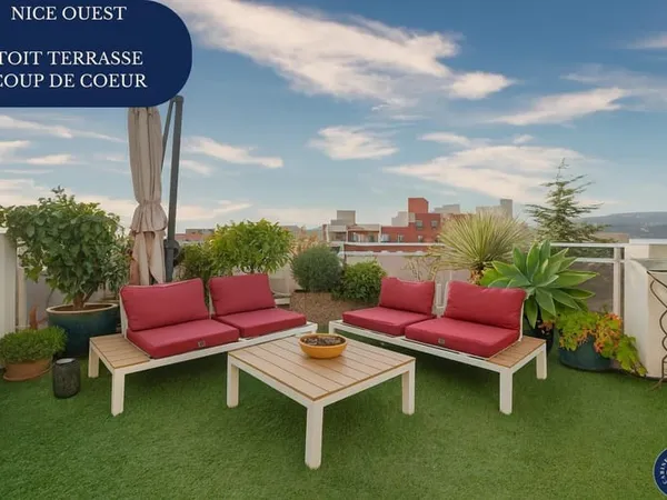 APPARTEMENT - TOIT-TERRASSE - NICE OUEST - PARKING - CAVE 