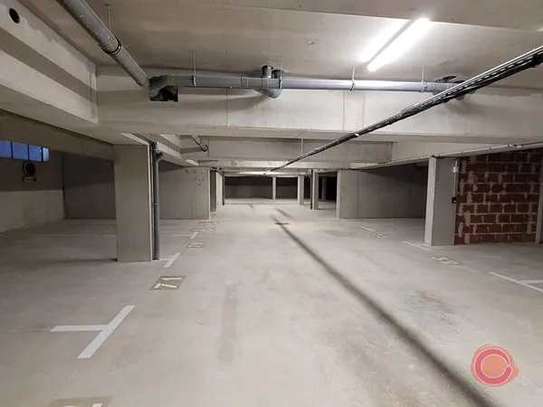 PARKING COUVERT - RESIDENCE LE BARACOU