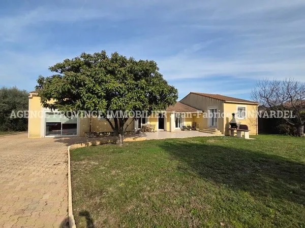 Maison Vente Saint-Paul-Trois-Châteaux 11p 250m² 456750€