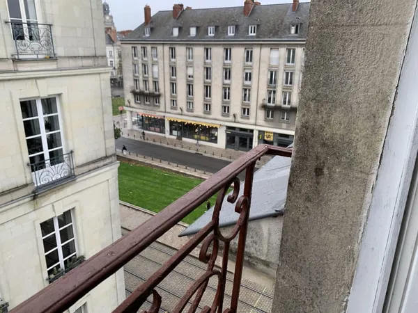 T2 Duplex de 40m2 en hyper centre de NANTES 