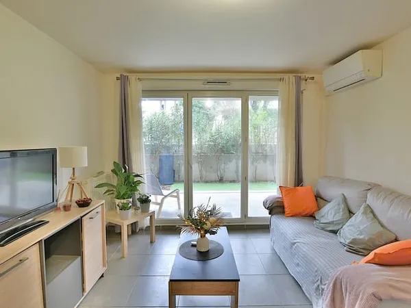 T2 REZ DE JARDIN TOULON EST 